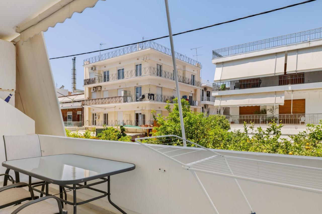 Holiday Apartment Glyfada Athene Buitenkant foto